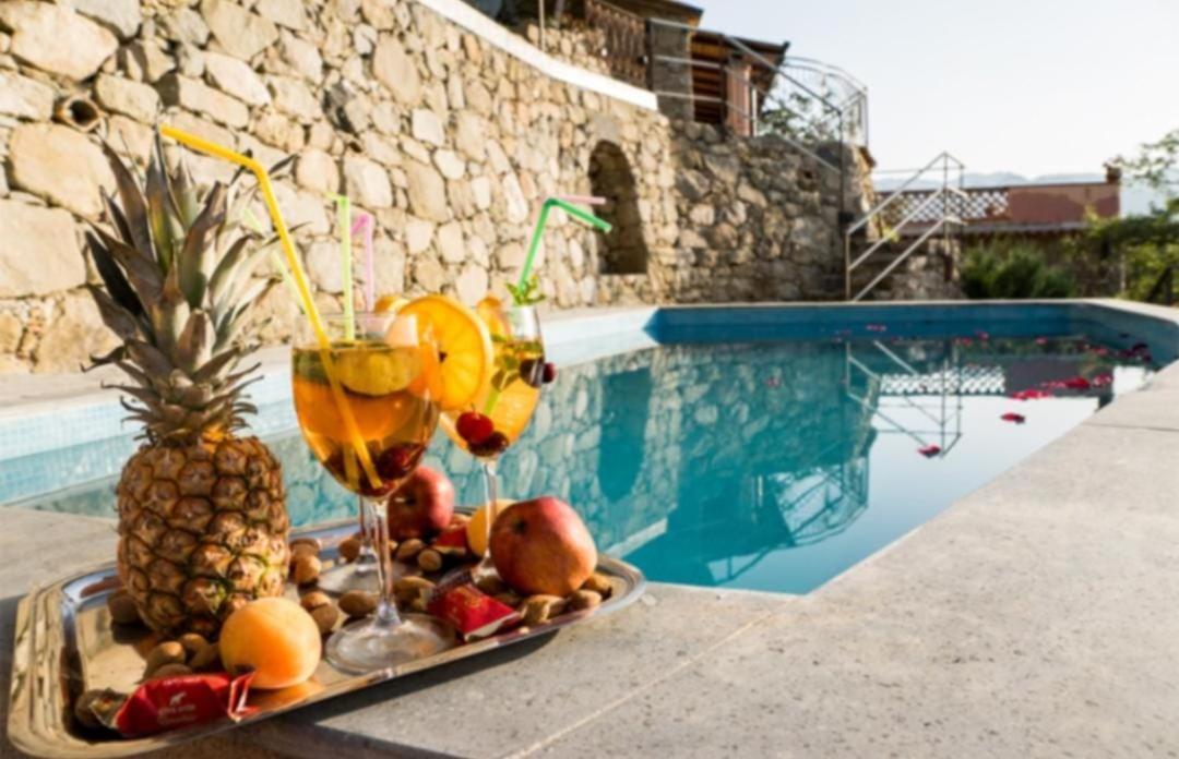 Villa Jewels ,Casa Vacanza Gaggi Bagian luar foto